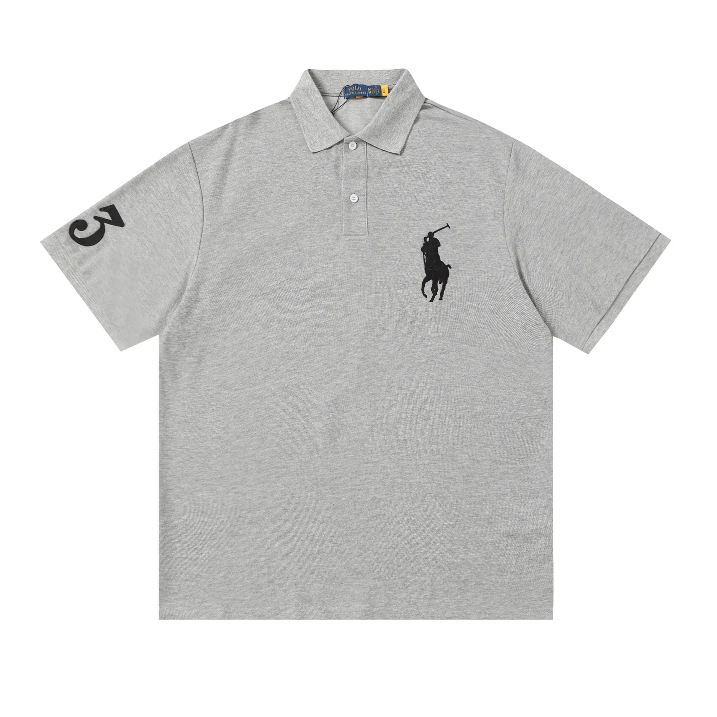 P150 Style No.: A012 [Ralph Lauren Classic Logo Embroidered Polo Shirt] ✅250g fine cotton pique fabric, custom-woven and dyed threads ✅Original stickers Scan the QR code to enter the official website ✅Large version, loose and stylish, can wear up to 210 pounds Color: Black White Navy Blue Sky Blue Dark Gray Floral Gray Size: S-XL